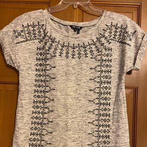 Gray blouse with dark gray design